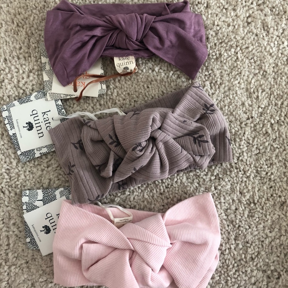 NWT Kate Quinn Bows